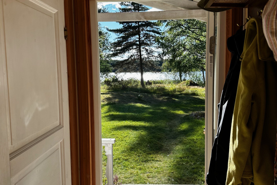 Deglundsnäset - lakeside cabin