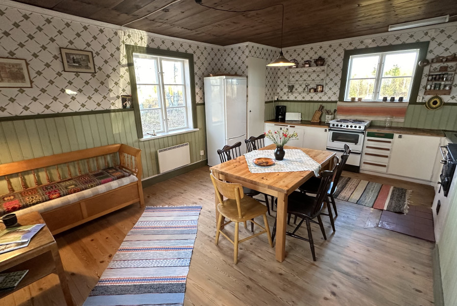 Deglundsnäset - lakeside cabin