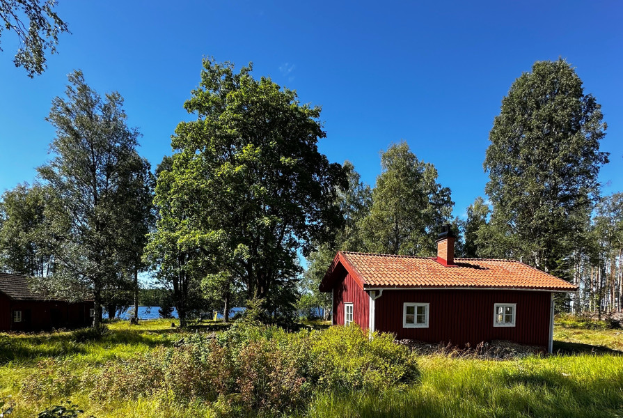 Deglundsnäset - lakeside cabin