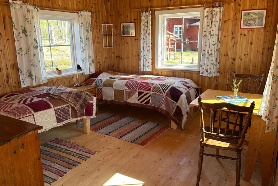 Deglundsnäset - lakeside cabin