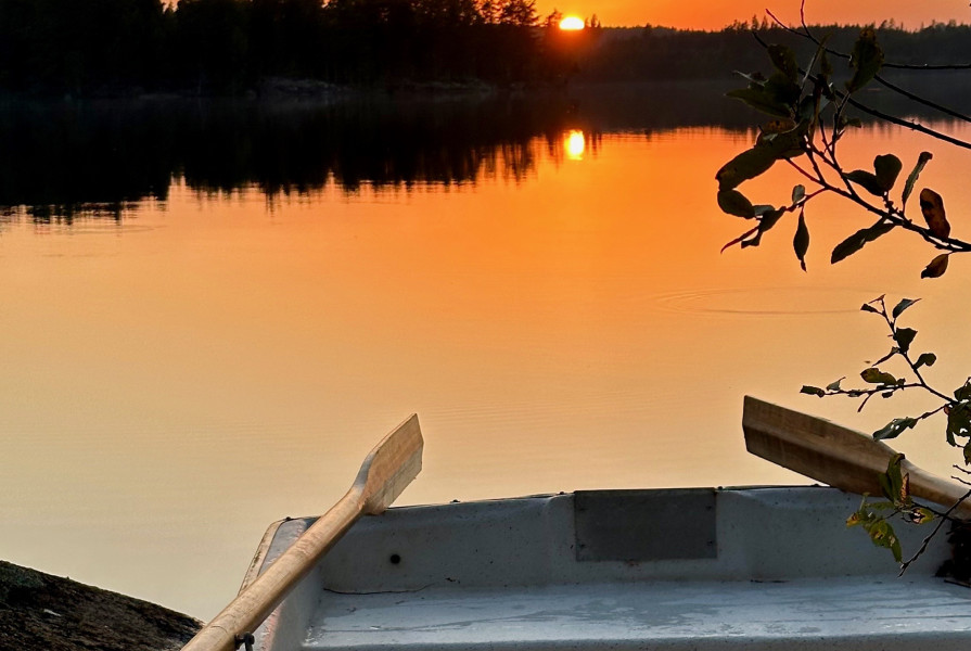 Deglundsnäset - lakeside cabin